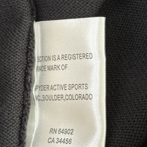 Spyder’s SECTION FINE GAUGE SWEATER - black/red - Picture 9 of 10